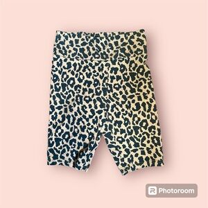 Leopard print biker shorts